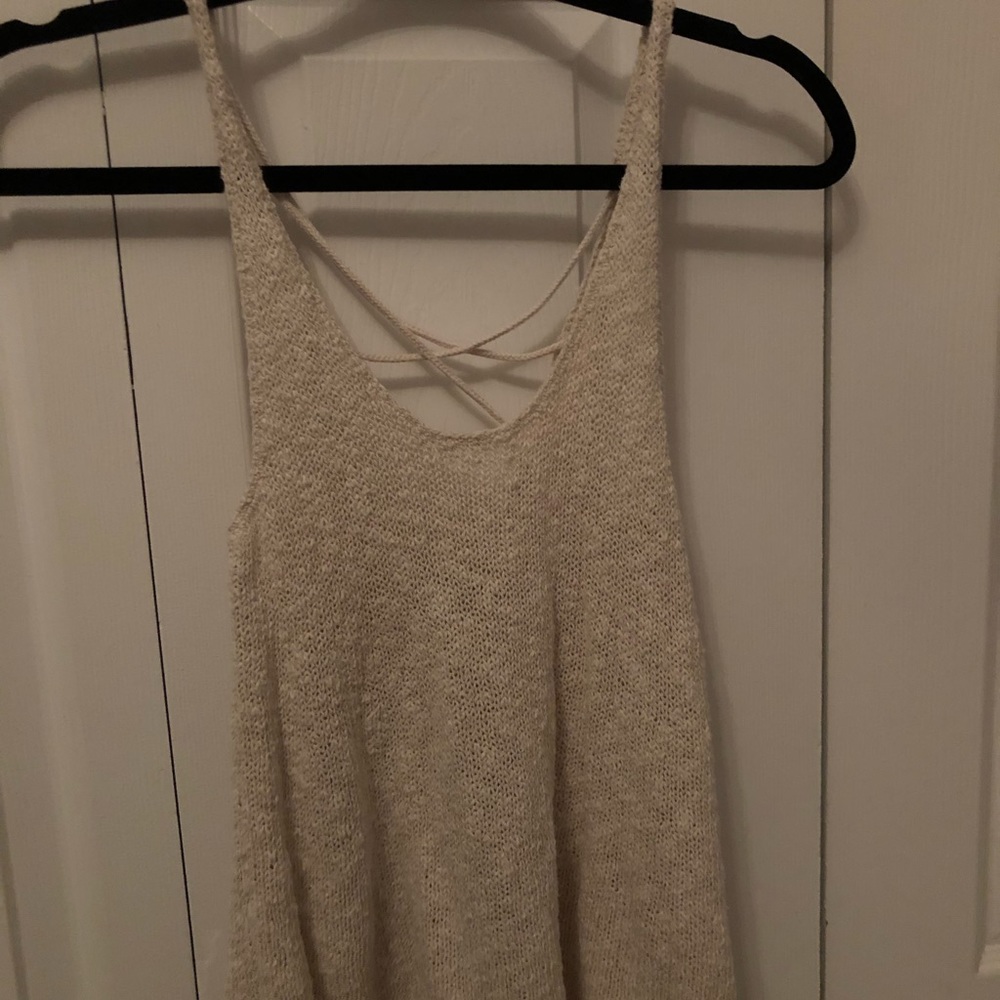 tan tank top